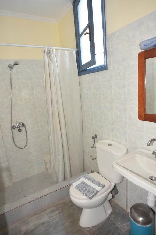 Blue Sky Hotel - Petra - Lesvos - Greece Ngoại thất bức ảnh