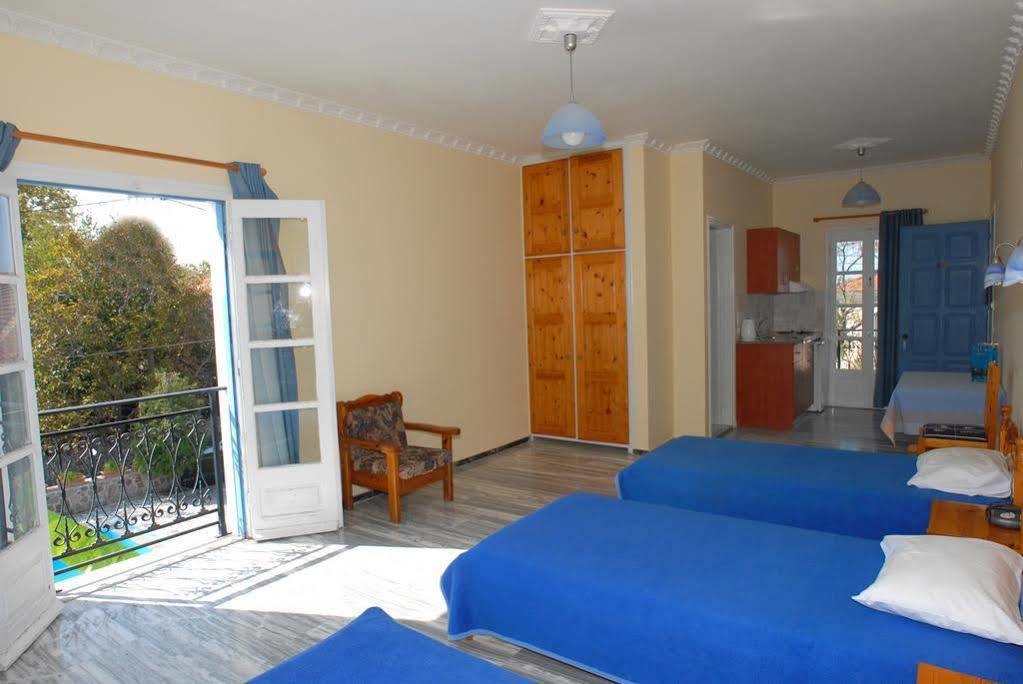 Blue Sky Hotel - Petra - Lesvos - Greece Ngoại thất bức ảnh